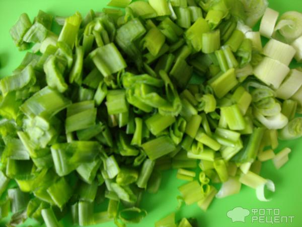 Салат с зеленым горошком фото