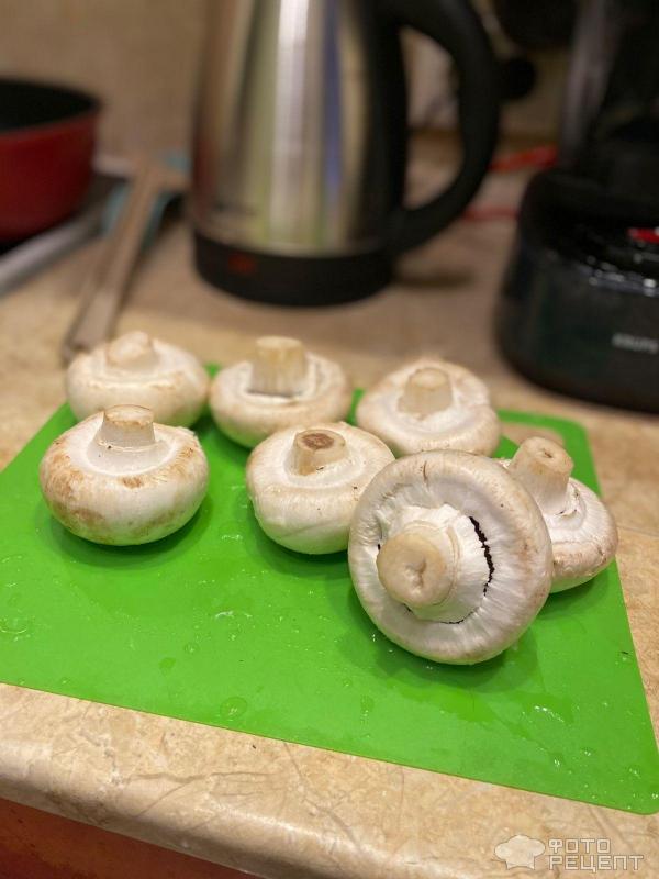 Суп-пюре грибной с сухариками фото