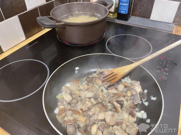 макароны с грибами, как приготовить, сколько готовить, что добавить, чем приправить, пошагово, с фото