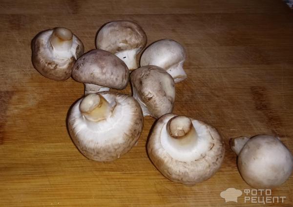 Суп-пюре грибной с сухариками фото