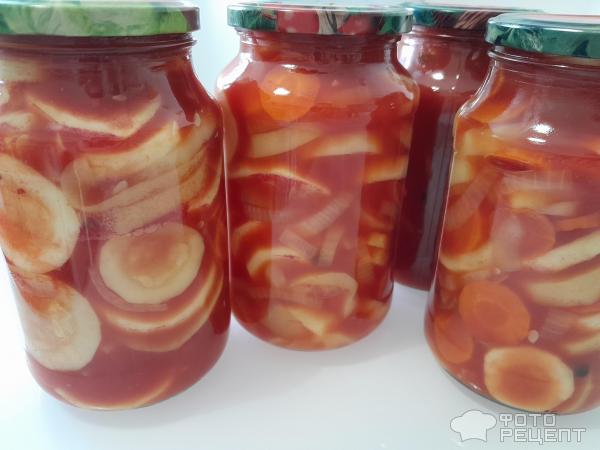 Кабачки кружочками в томатном соке фото