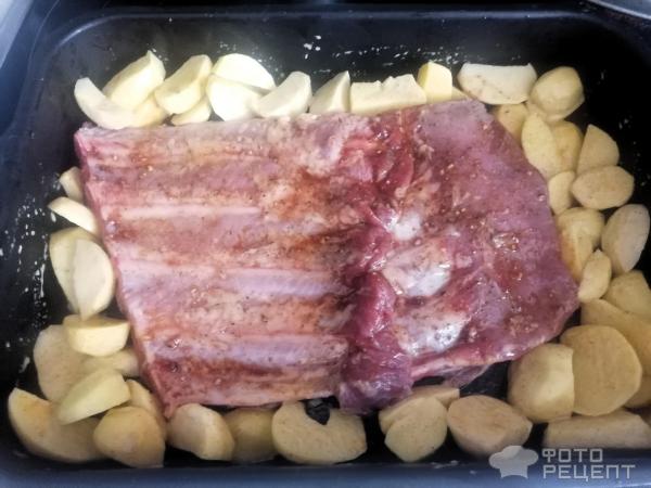 Ребрышки свиные с картошкой фото