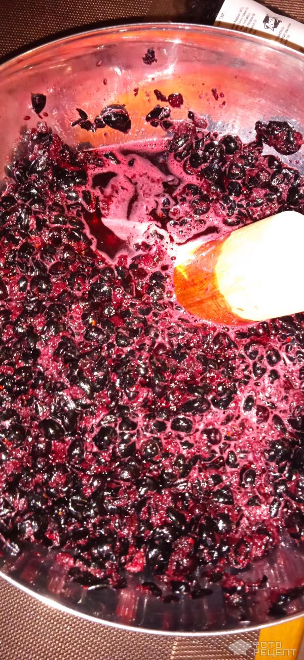Вино из Аронии – черноплодной рябины в домашних условиях