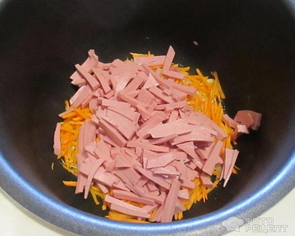 Рецепт: Тушеная капуста с копченой колбасой - с копченой грудинкой, в мультиварке