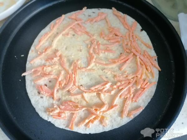 Сырная лепешка на сковороде , пошаговый рецепт на ккал, фото, ингредиенты - Эллиса