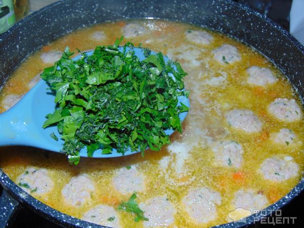Гречневый суп с фрикадельками фото