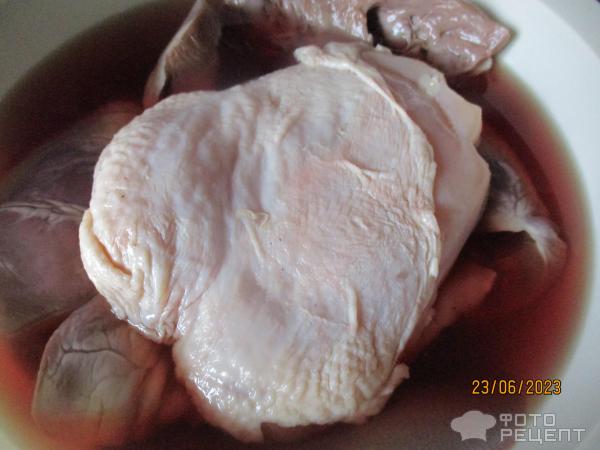 Свиной желудок с мясной начинкой