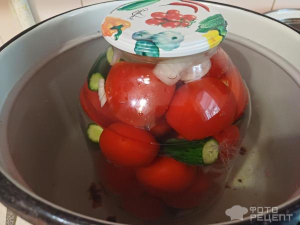 Огурцы и помидоры в маринаде фото