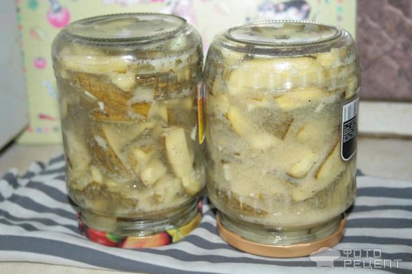 Соленые огурцы в горчичной заливке