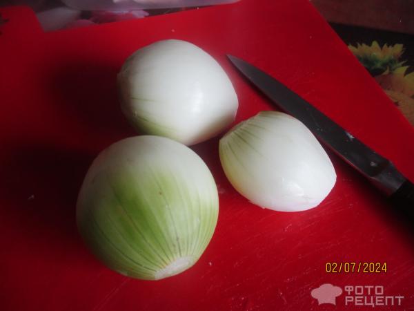 Мясо со сливами и соусом фото