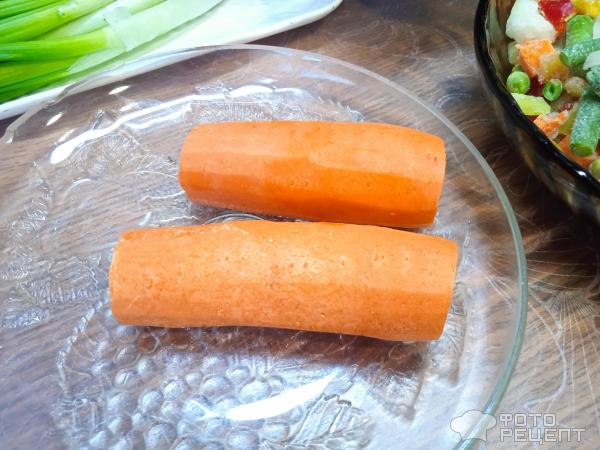 Лапша с овощами и курицей фото