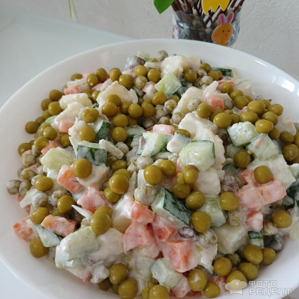 Салат Постный Оливье с грибами и свежими огурцами фото