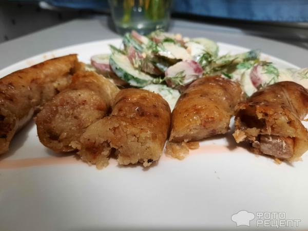 Бульбяная кишка со шкварками и жареным луком. Картофельная колбаса