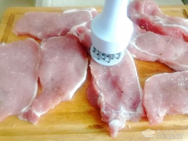 Свинина, запеченная в духовке с рисом и овощами фото