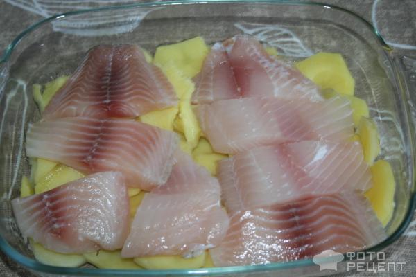 Запеканка из рыбы и картофеля