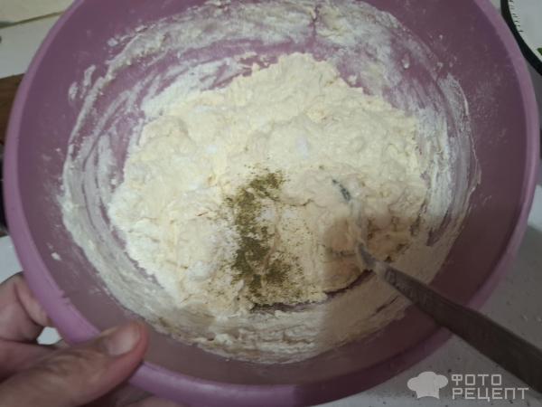 Жареные пирожки с яйцом и зеленым луком фото