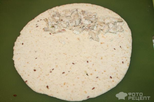 Ролл с курицей