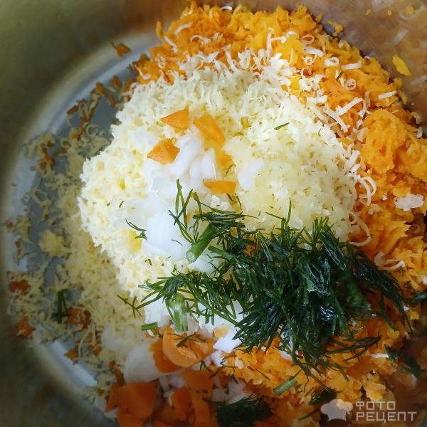 Салат из моркови с сыром и чесноком фото