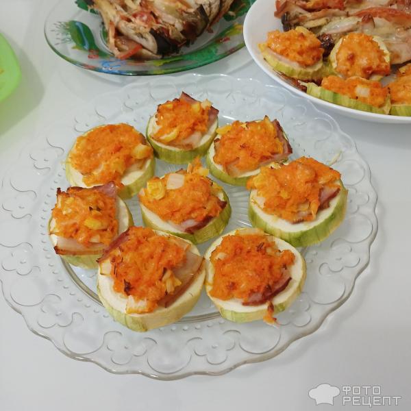 Запеченные кабачки с морковно-сырной начинкой-просто и вкусно! фото