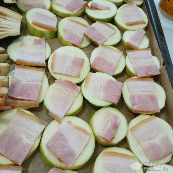 Запеченные кабачки с морковно-сырной начинкой-просто и вкусно! фото