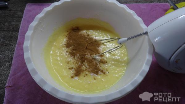 Кекс с начинкой из клюквенного желе фото