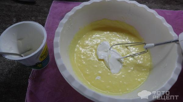 Кекс с начинкой из клюквенного желе фото