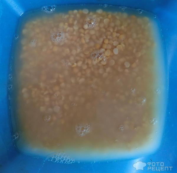 Гороховый суп с копчеными ребрышками