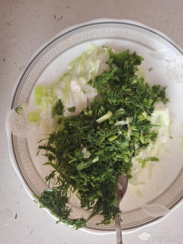 Йогуртовый соус к мясу и овощам фото