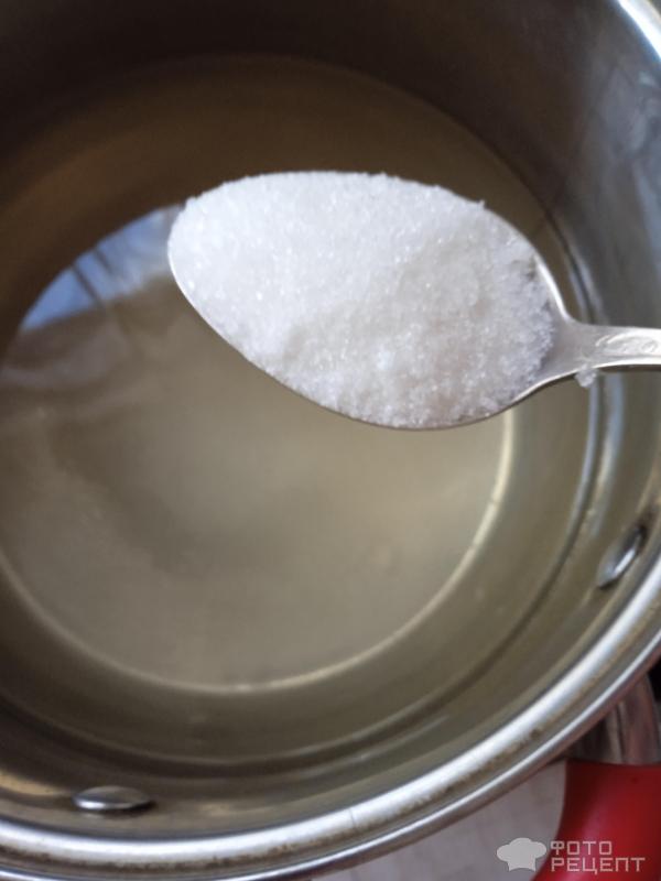 Маринованные помидоры с морковной ботвой фото