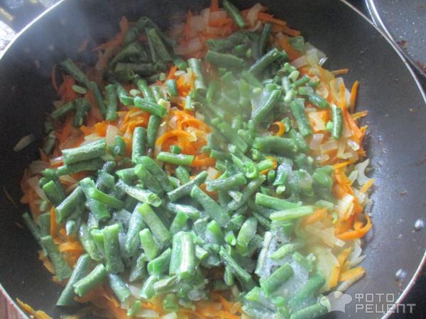 Суп с соевыми бобами и зеленой фасолью фото