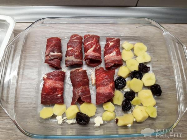 Рулетики из бекона