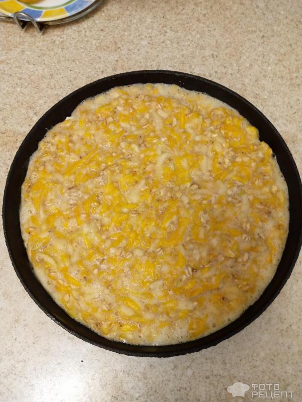 Пирог яблоками, тыквой и овсянкой фото