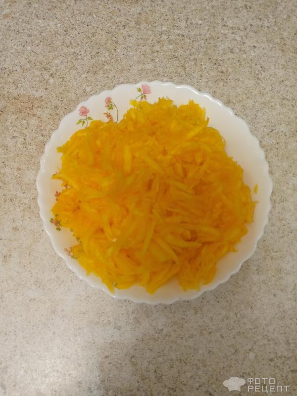 Пирог яблоками, тыквой и овсянкой фото