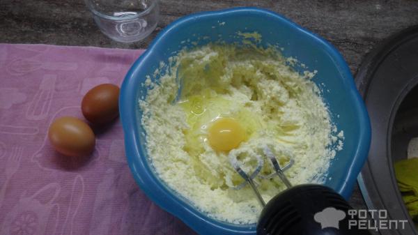 Овсяное печенье с орехами, изюмом и шоколадом фото