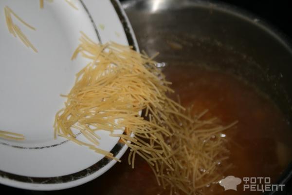 Вермишелевый суп на курином бульоне