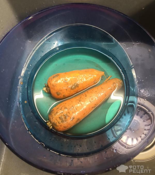 Морковный салатик с кунжутом