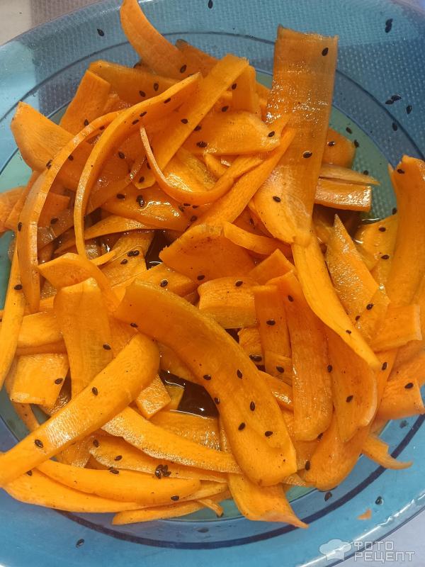 Морковный салатик с кунжутом