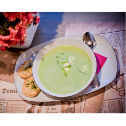 Рецепт: Суп-пюре из зеленого горошка