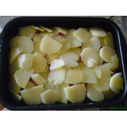 Рецепт: Картофельная запеканка с мясным фаршем - в духовке, с картофельным пюре и сырной корочкой.