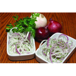Рецепт: Салат с маринованным луком