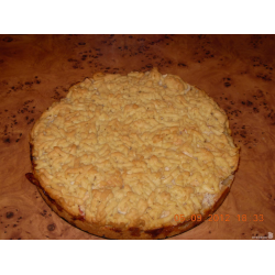 Рецепт: Пирог с яблоками и взбитыми белками
