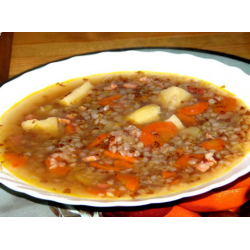 Рецепт: Суп с куриными крылышками и цветной капустой