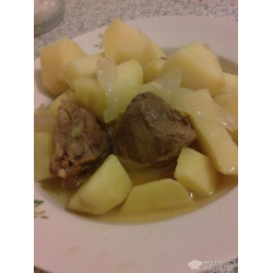 Рецепт: Кусочки мяса с картошкой в духовке
