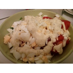 Рецепт: Салат "Из томатов с куриными яйцами"