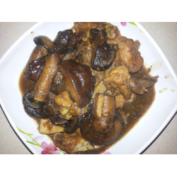 Рецепт: Китайское жаркое из курицы с грибами подосиновиками и свинушками