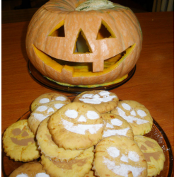 Рецепт: Тыквенное печенье на Хэллоуин