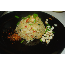 Рецепт: Жаренный рис по-тайски Кауд Пад