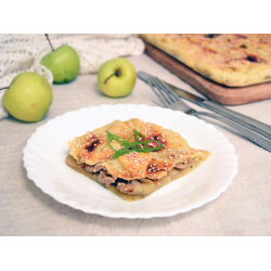 Рецепт: Пирог с мясом и яблоками