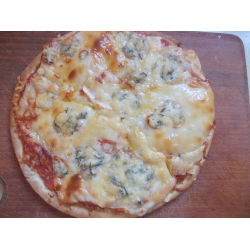 Рецепт: Пицца "Четыре сыра"