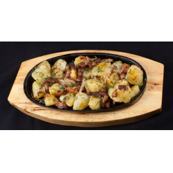 Рецепт: Жареный картофель со шкварками